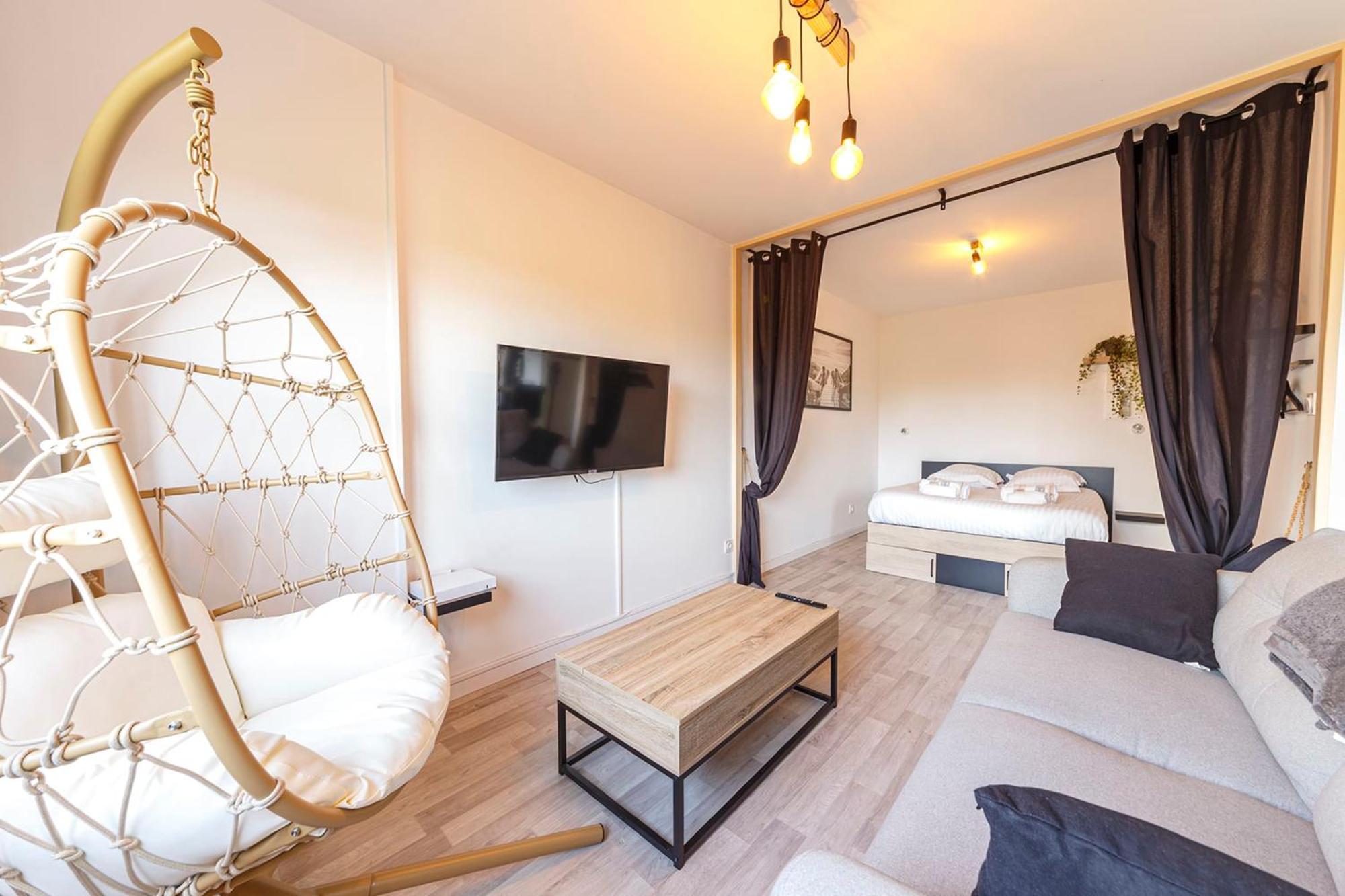 Ferienwohnung L'Oriole Wifi Parking Angers Exterior foto