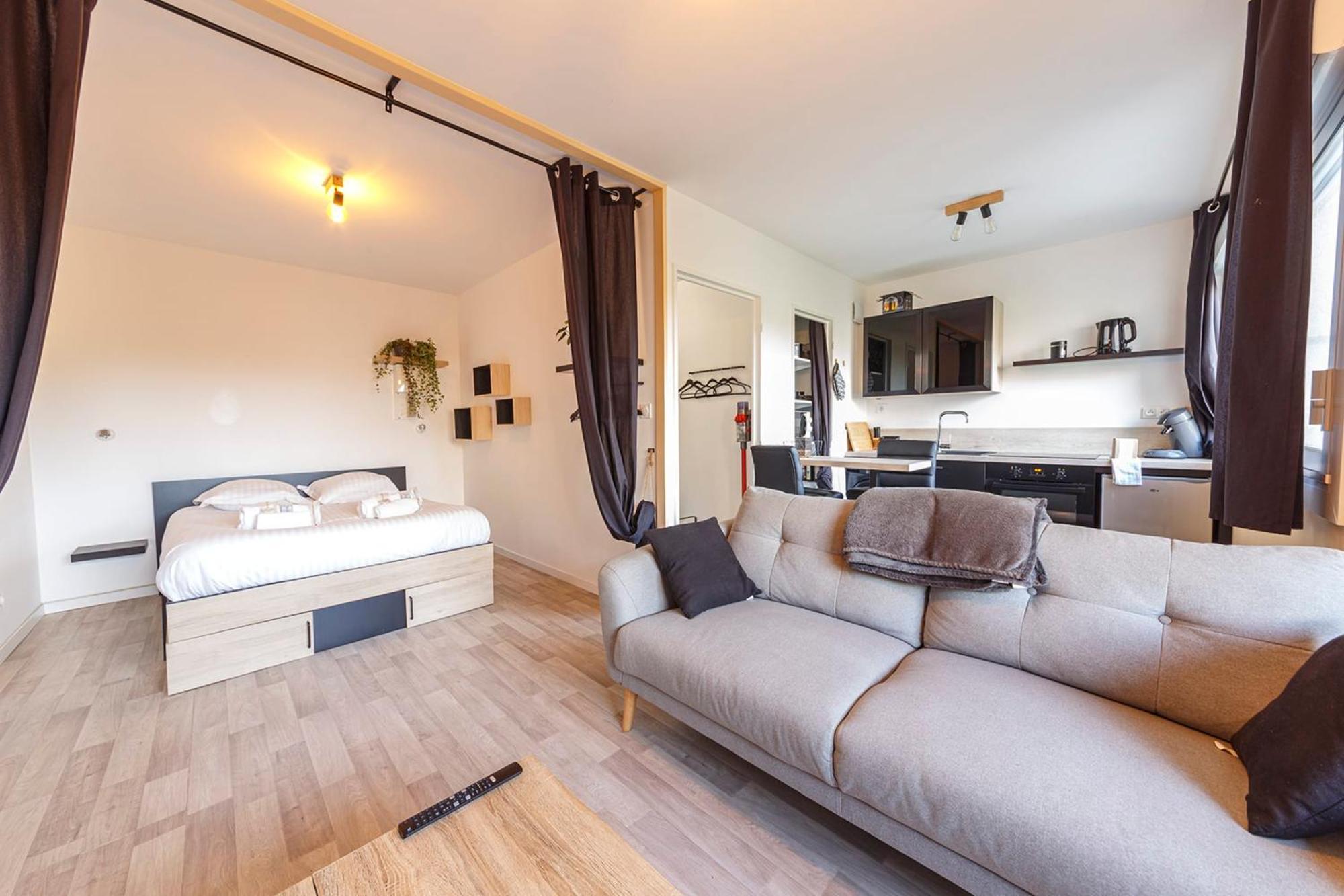 Ferienwohnung L'Oriole Wifi Parking Angers Exterior foto